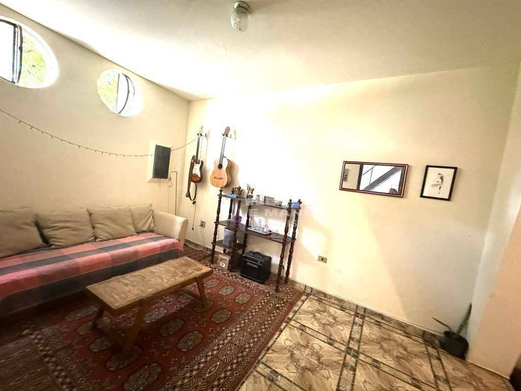 Casa à venda com 3 quartos, 140m² - Foto 3