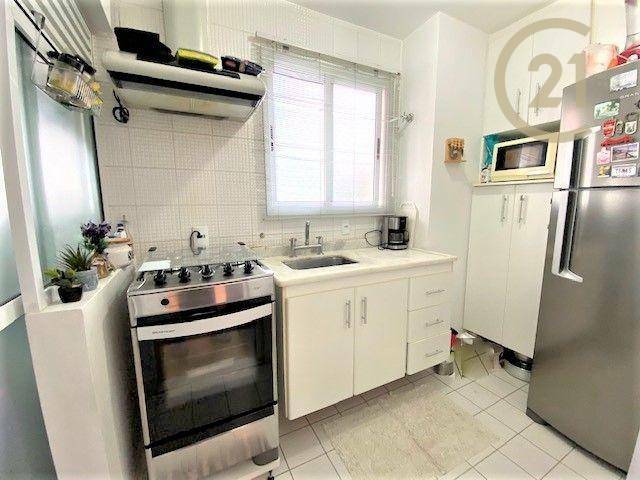 Apartamento à venda com 2 quartos, 76m² - Foto 11