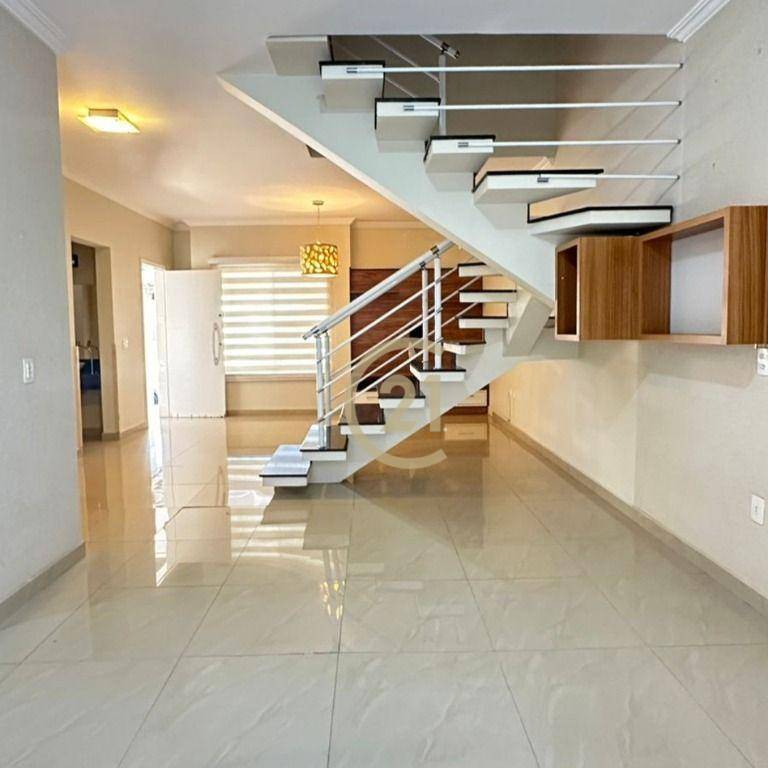 Casa de Condomínio à venda com 3 quartos, 144m² - Foto 2