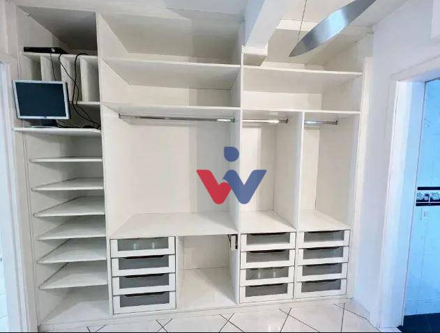 Casa à venda com 4 quartos, 480m² - Foto 15