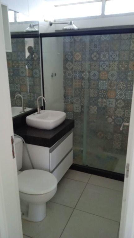 Apartamento à venda com 2 quartos, 78m² - Foto 12