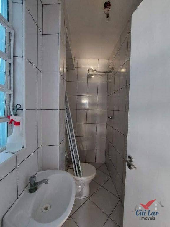 Sobrado à venda com 3 quartos, 238m² - Foto 46