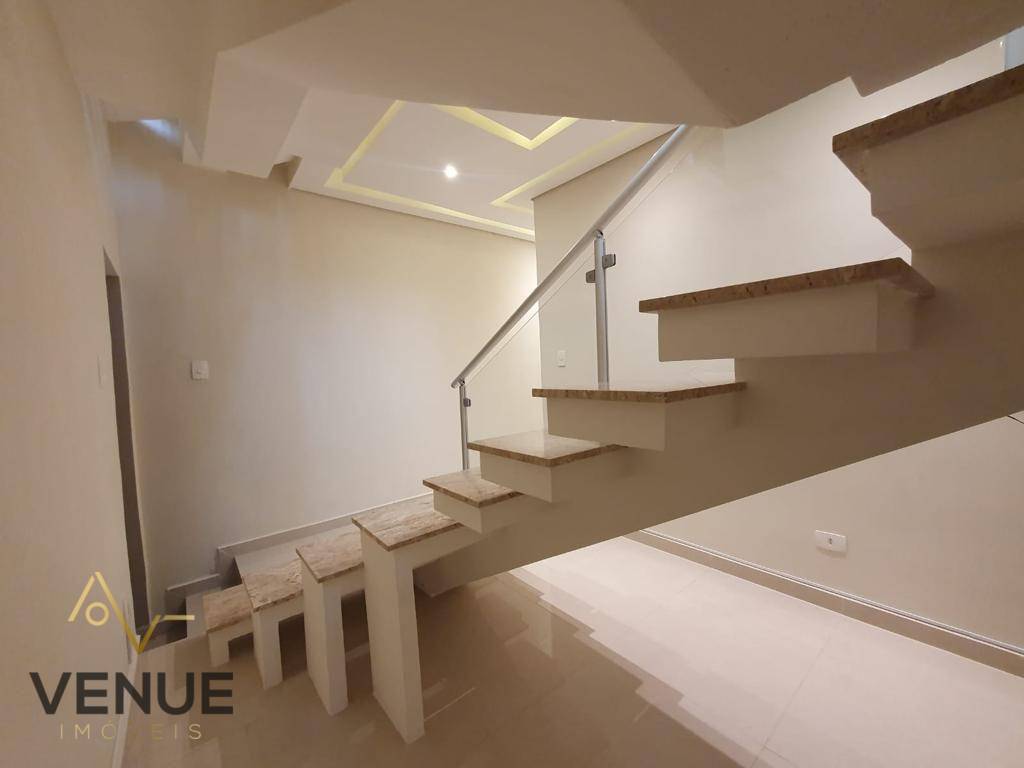 Sobrado à venda com 2 quartos, 180m² - Foto 16