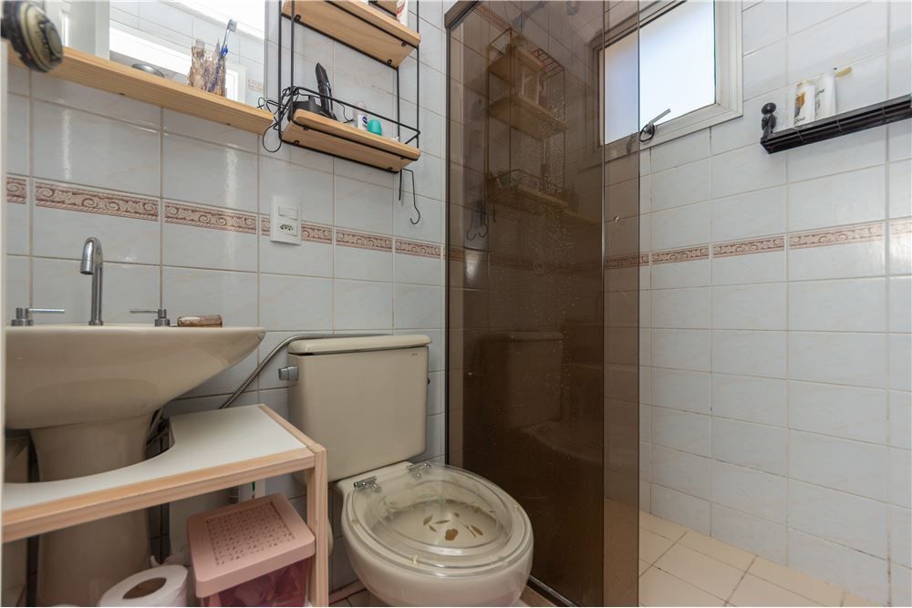 Apartamento à venda com 2 quartos, 55m² - Foto 13