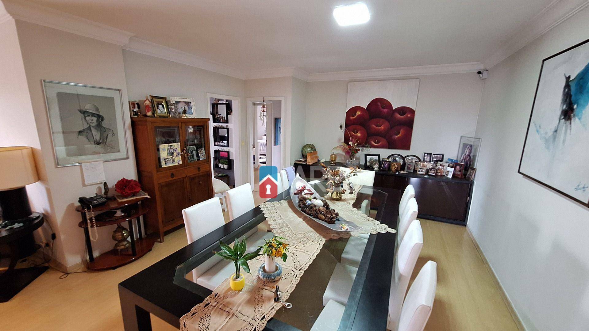 Apartamento à venda com 3 quartos, 196m² - Foto 16