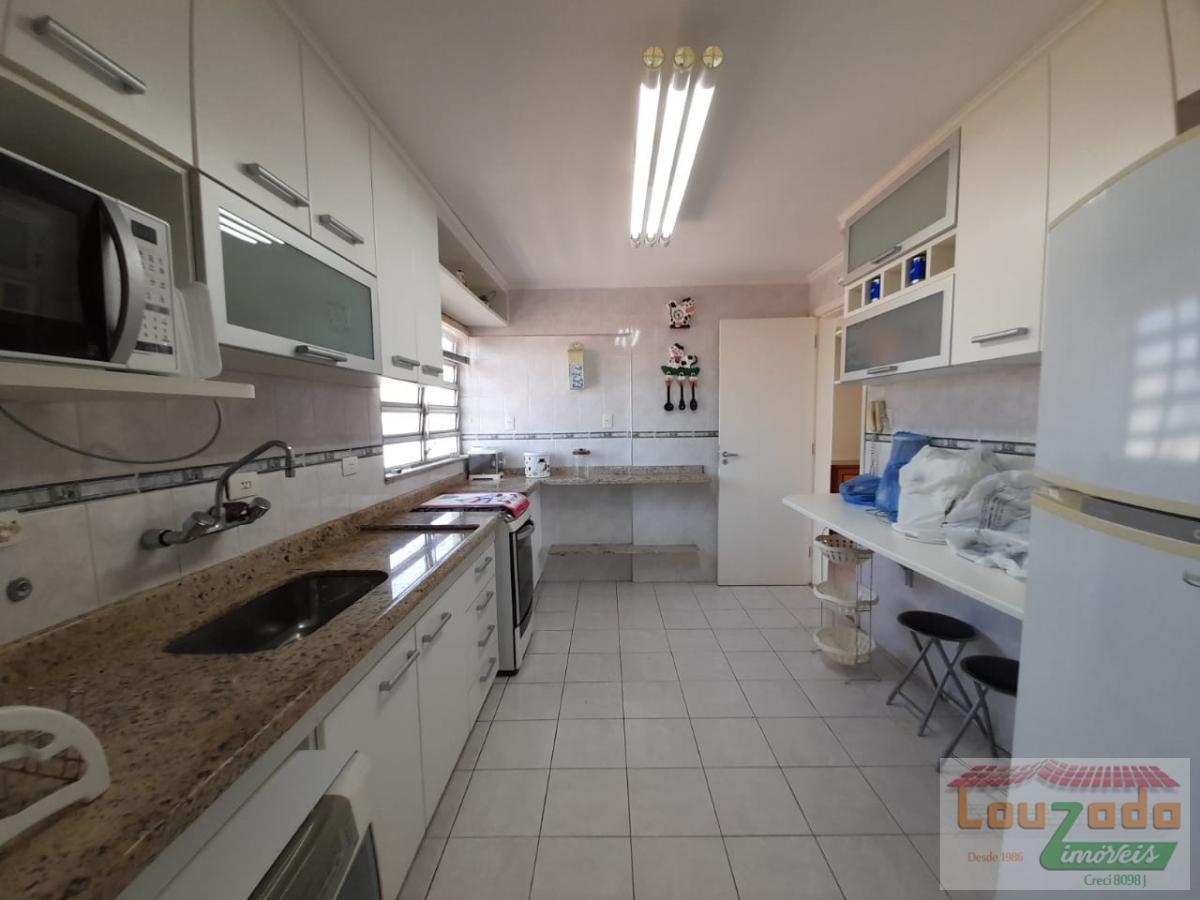 Apartamento à venda com 3 quartos, 110m² - Foto 1