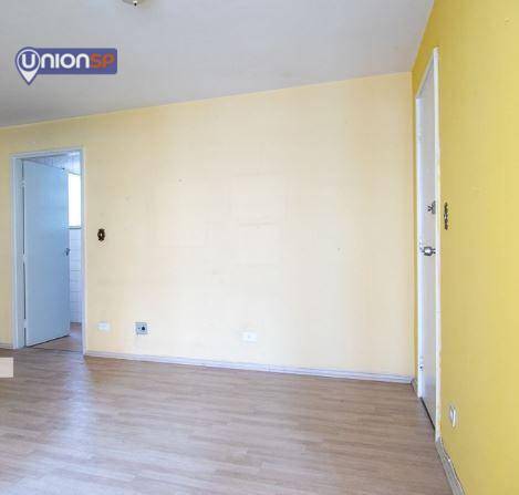 Apartamento à venda com 3 quartos, 107m² - Foto 4