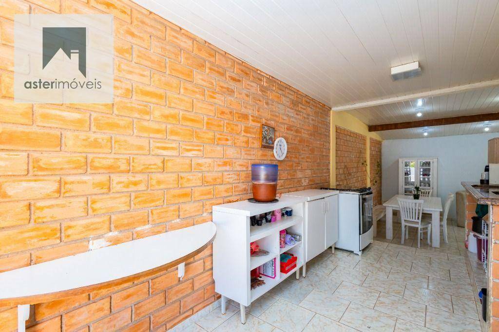 Casa à venda com 4 quartos, 230m² - Foto 17