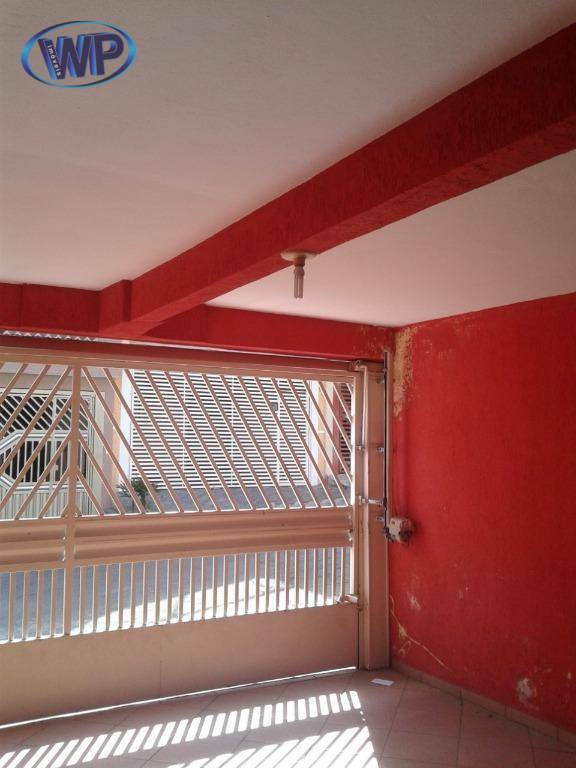 Sobrado à venda com 3 quartos, 182m² - Foto 1