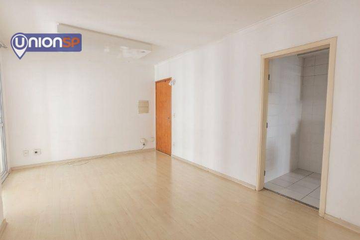 Apartamento à venda com 3 quartos, 75m² - Foto 7