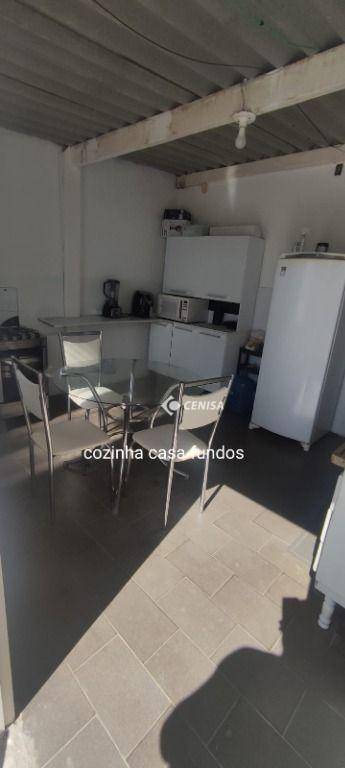 Casa à venda com 2 quartos, 125m² - Foto 14