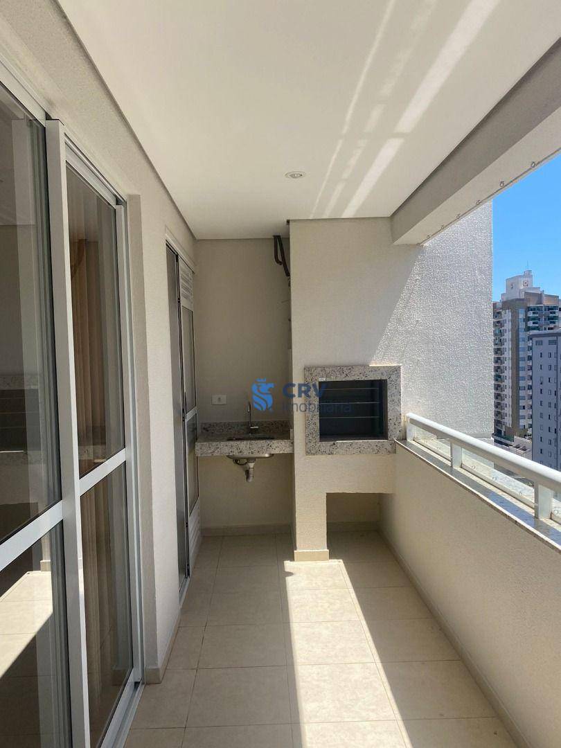 Apartamento à venda com 1 quarto, 50m² - Foto 4