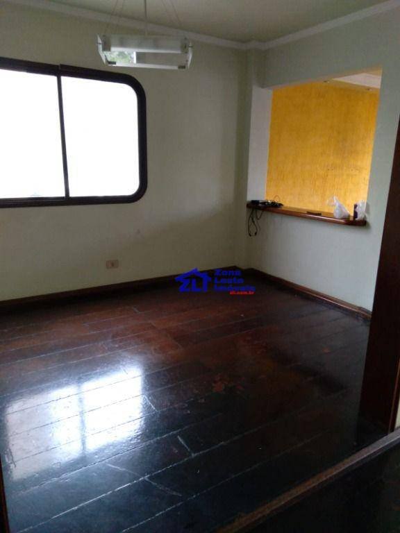 Apartamento à venda com 3 quartos, 200m² - Foto 10