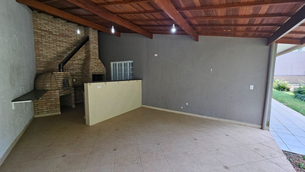 Casa de Condomínio para alugar com 6 quartos, 450m² - Foto 87