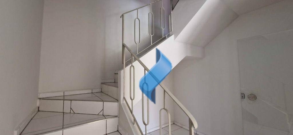 Casa à venda com 4 quartos, 278m² - Foto 32
