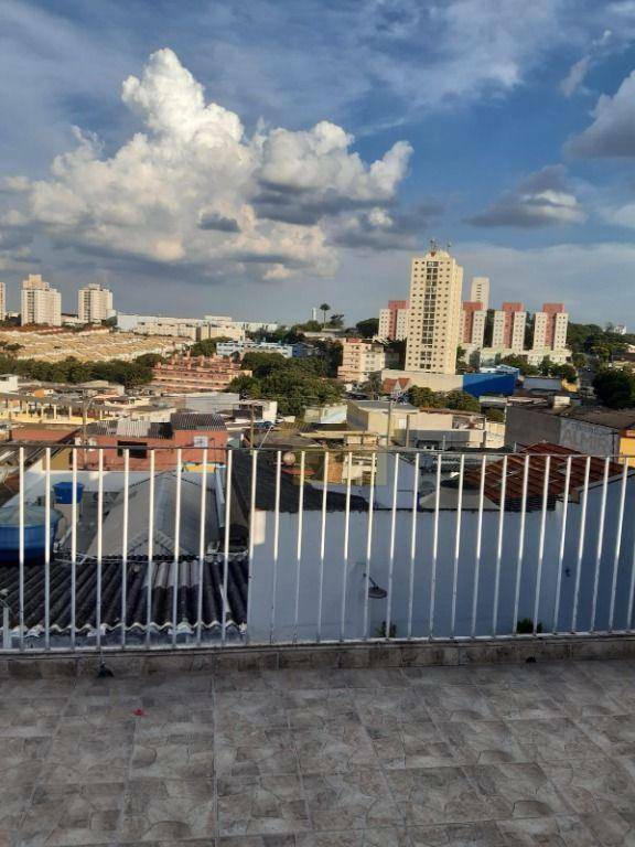 Sobrado à venda com 4 quartos, 200M2 - Foto 2