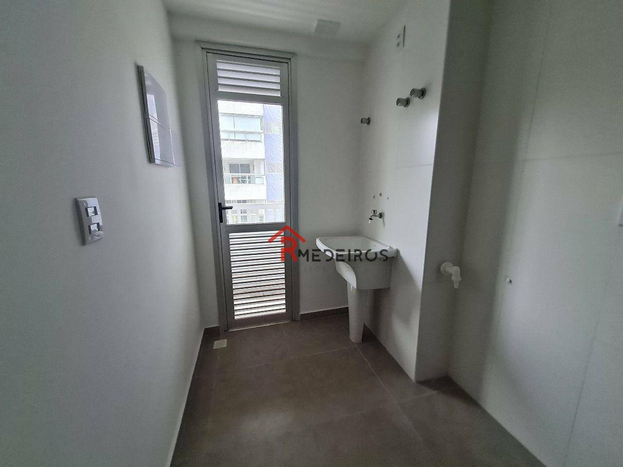 Apartamento à venda com 3 quartos, 113m² - Foto 6