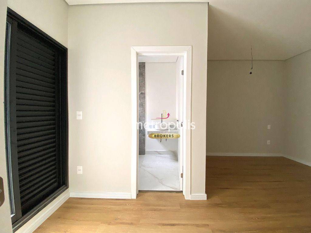 Sobrado à venda com 3 quartos, 220m² - Foto 27