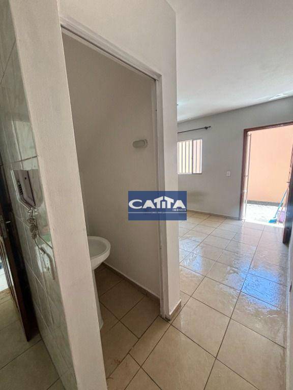 Sobrado à venda com 2 quartos, 44m² - Foto 1