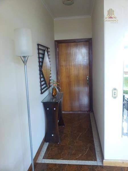 Apartamento à venda com 3 quartos, 127m² - Foto 10