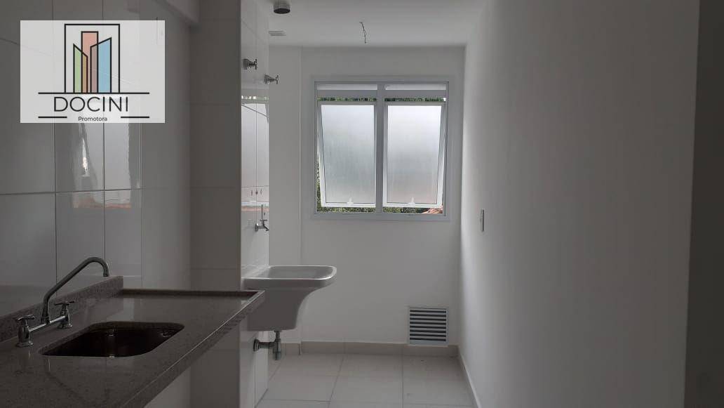 Apartamento à venda com 2 quartos, 68m² - Foto 9