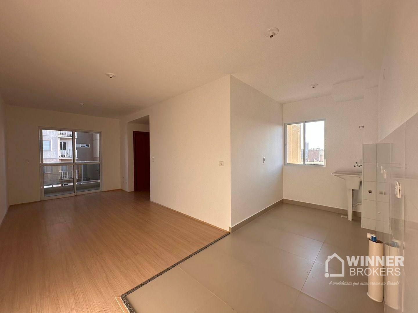 Apartamento à venda com 2 quartos, 55m² - Foto 4