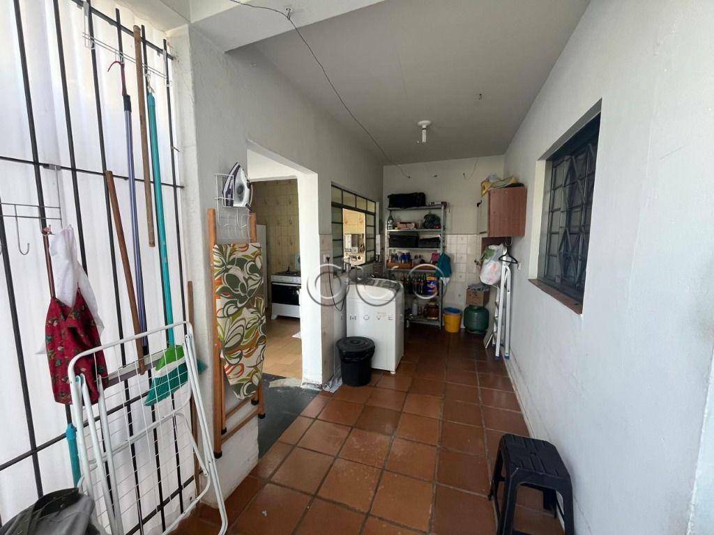 Casa à venda com 3 quartos, 212m² - Foto 35