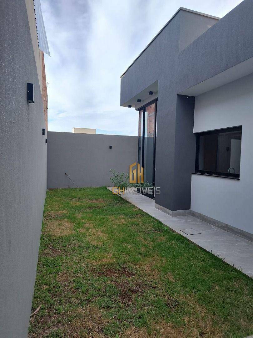 Casa à venda com 3 quartos, 180m² - Foto 11