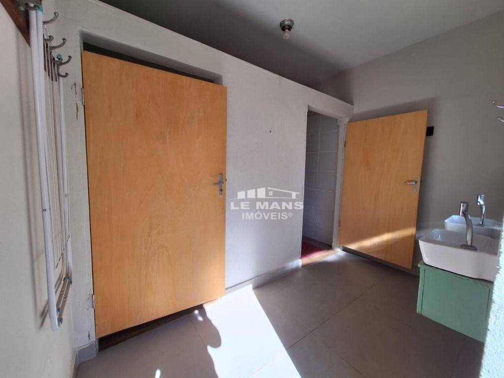 Casa à venda com 3 quartos, 164m² - Foto 16