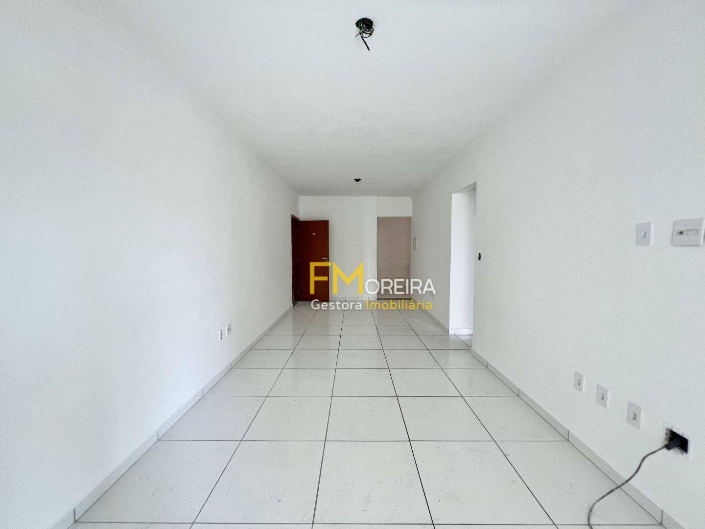 Apartamento para alugar com 2 quartos, 94m² - Foto 2