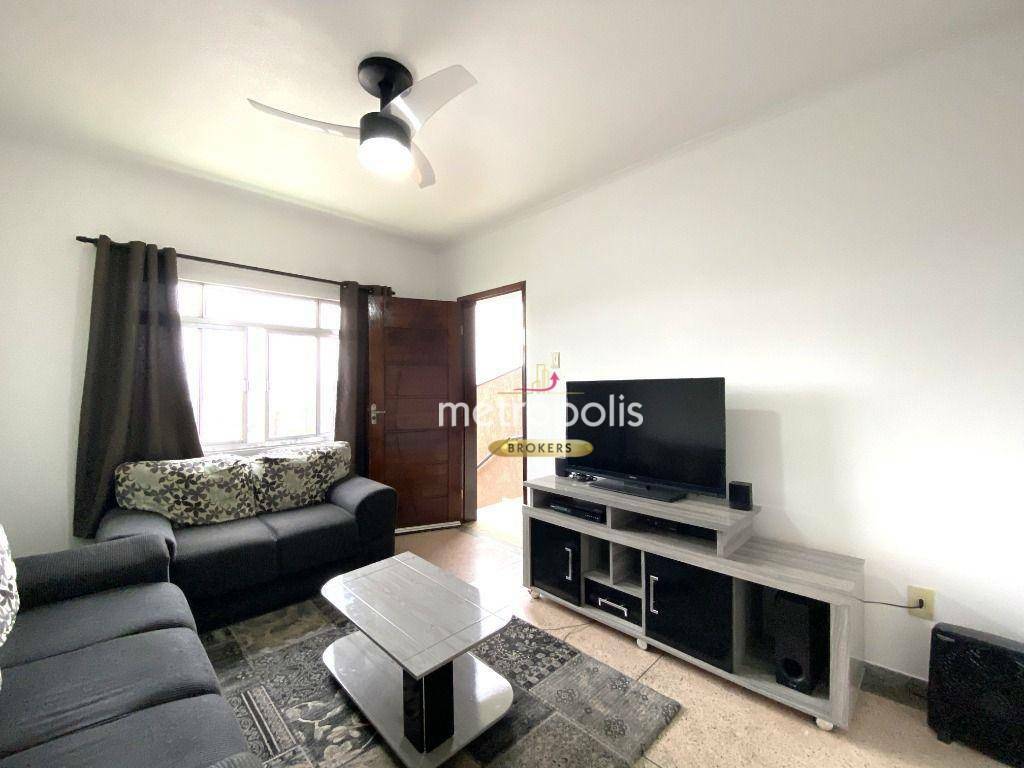 Sobrado à venda com 2 quartos, 99m² - Foto 1