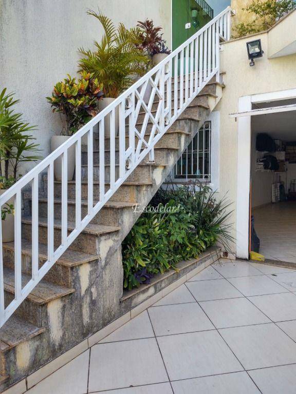 Sobrado à venda com 3 quartos, 200m² - Foto 3