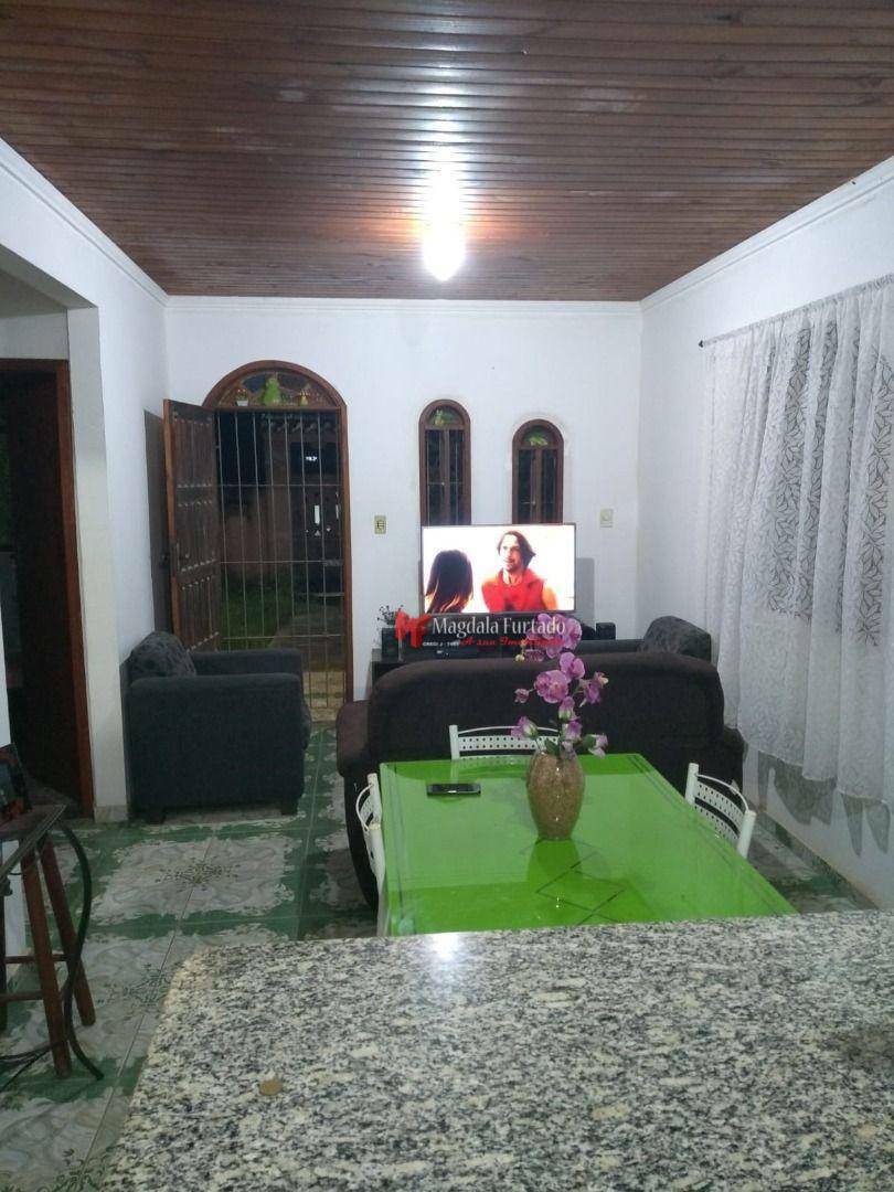 Casa à venda com 3 quartos, 70m² - Foto 16