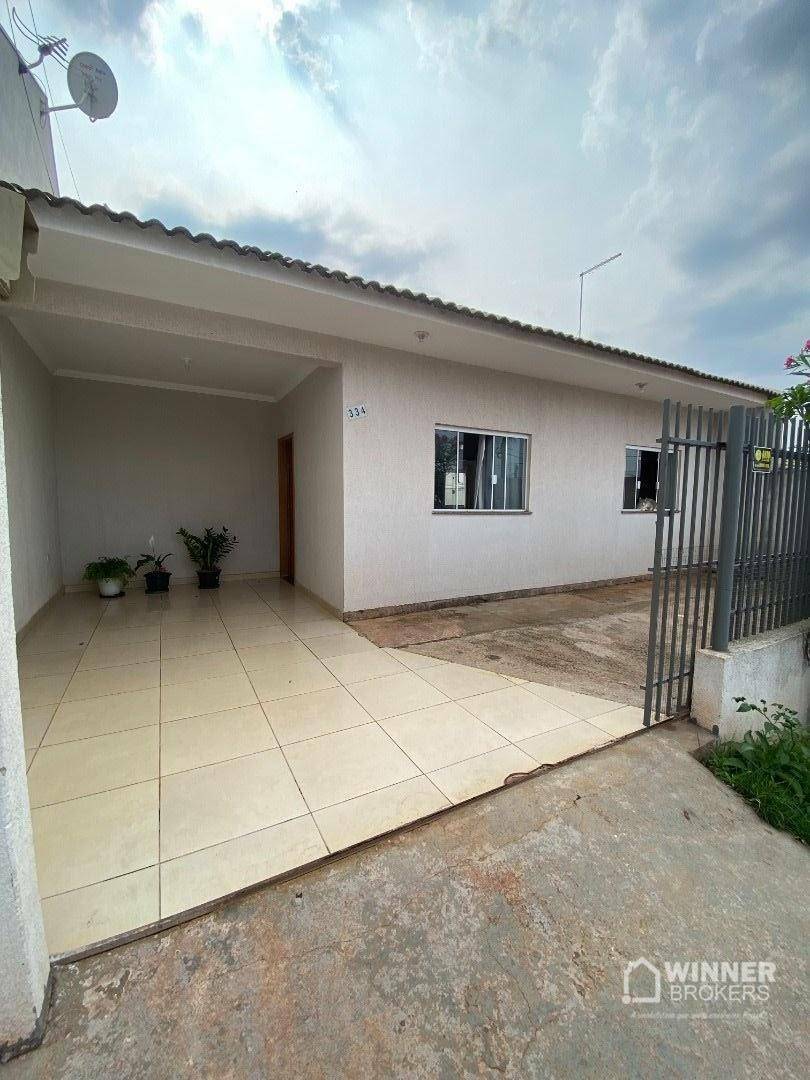 Casa à venda com 2 quartos, 80m² - Foto 1