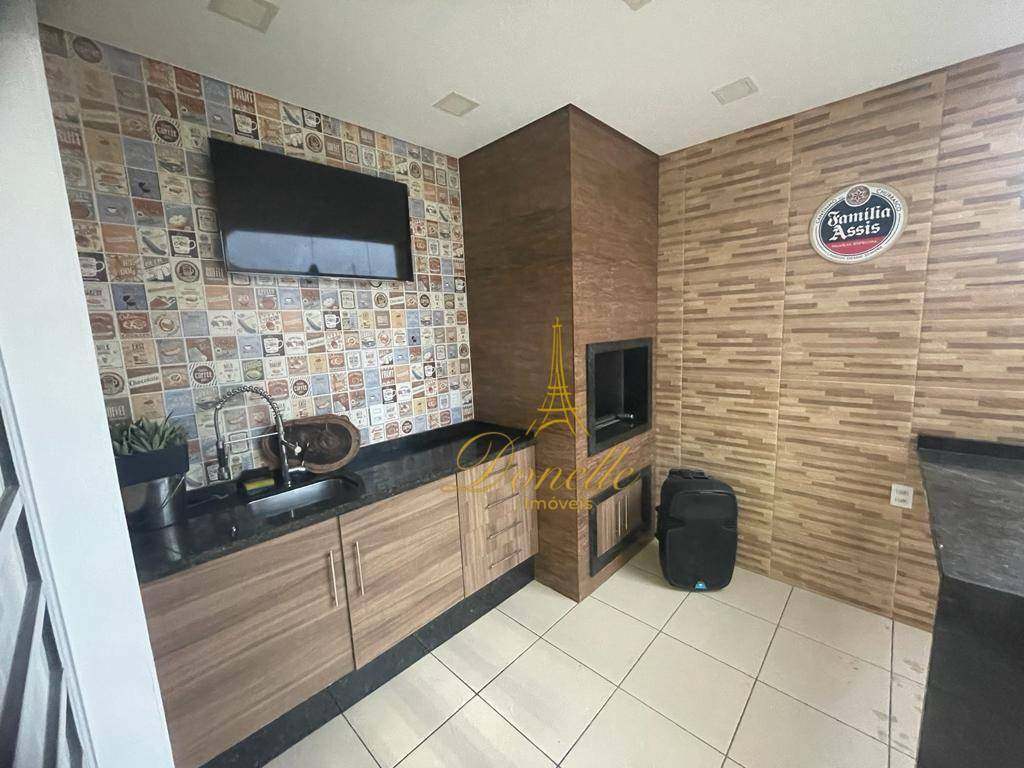 Sobrado à venda com 3 quartos, 216m² - Foto 3