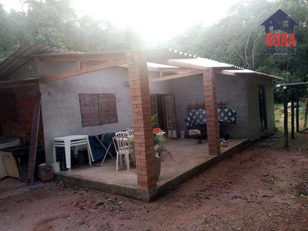 Casa à venda com 2 quartos, 50m² - Foto 9