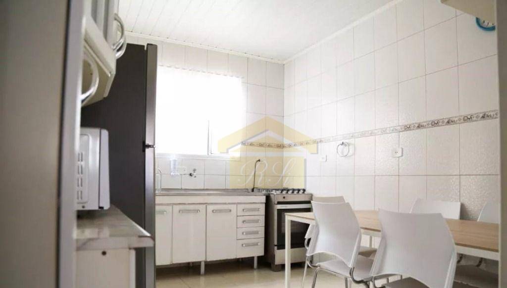 Casa à venda com 4 quartos, 100m² - Foto 4