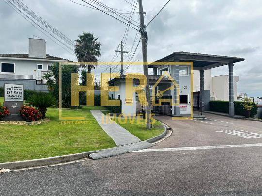 Casa de Condomínio à venda com 3 quartos, 185m² - Foto 1