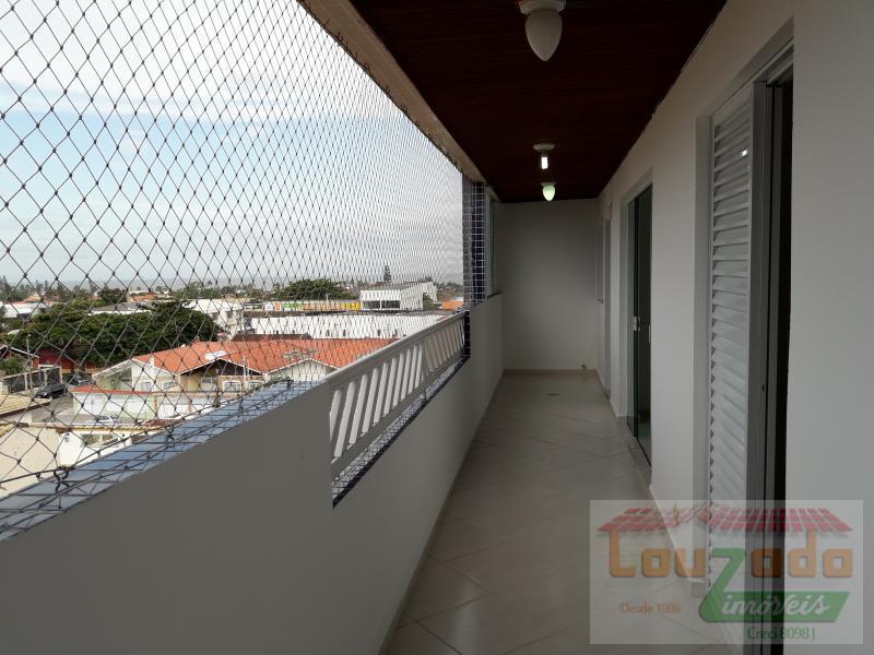 Apartamento à venda com 2 quartos, 142m² - Foto 3