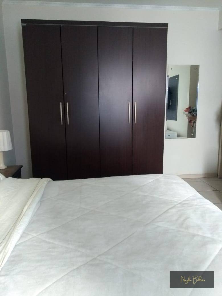 Apartamento à venda com 3 quartos, 113m² - Foto 12