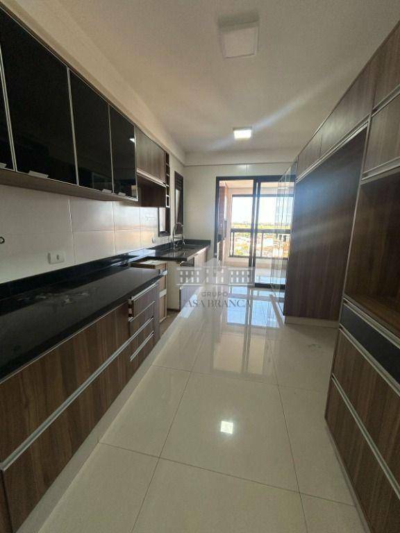 Apartamento à venda e aluguel com 3 quartos, 170m² - Foto 3