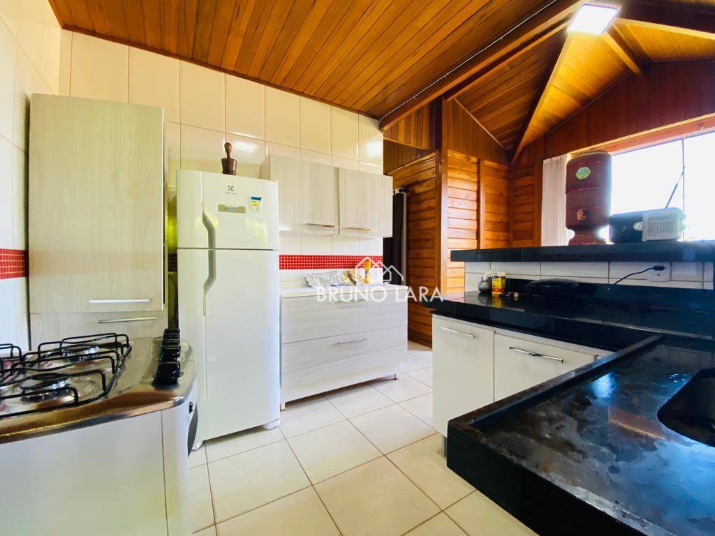 Chácara à venda com 2 quartos, 350m² - Foto 23