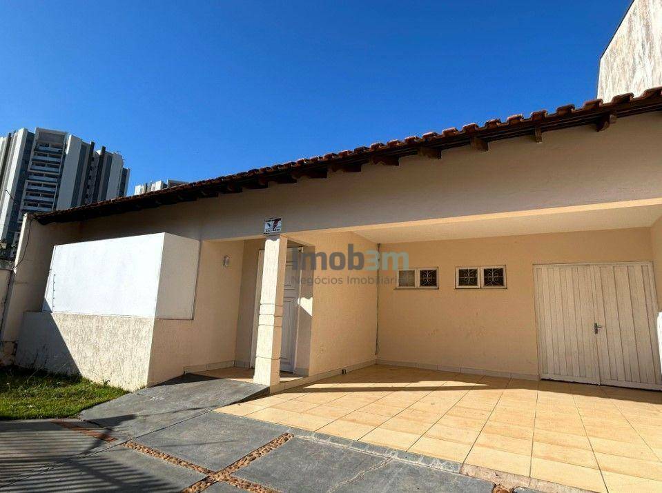 Casa, 3 quartos, 250 m² - Foto 2