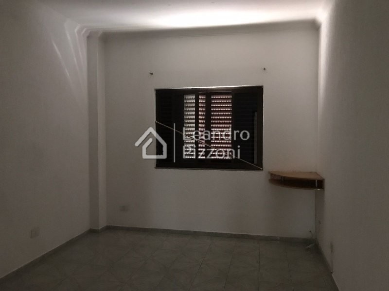 Apartamento para alugar com 2 quartos, 90m² - Foto 6