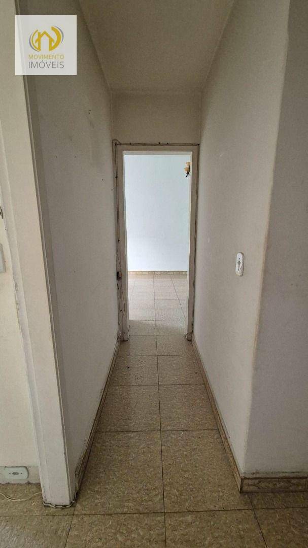 Apartamento à venda com 3 quartos, 94m² - Foto 12