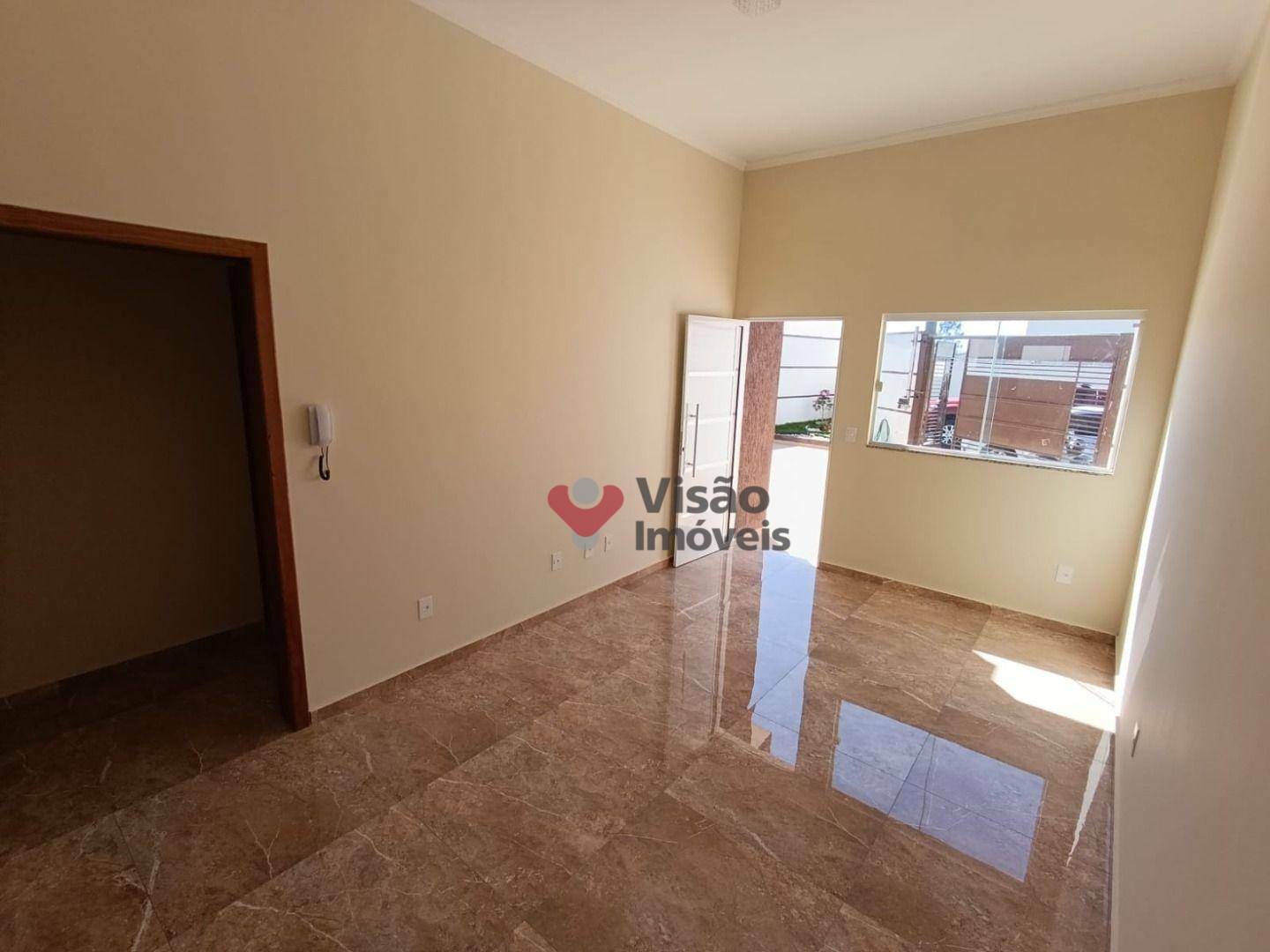 Casa à venda com 2 quartos, 80m² - Foto 3