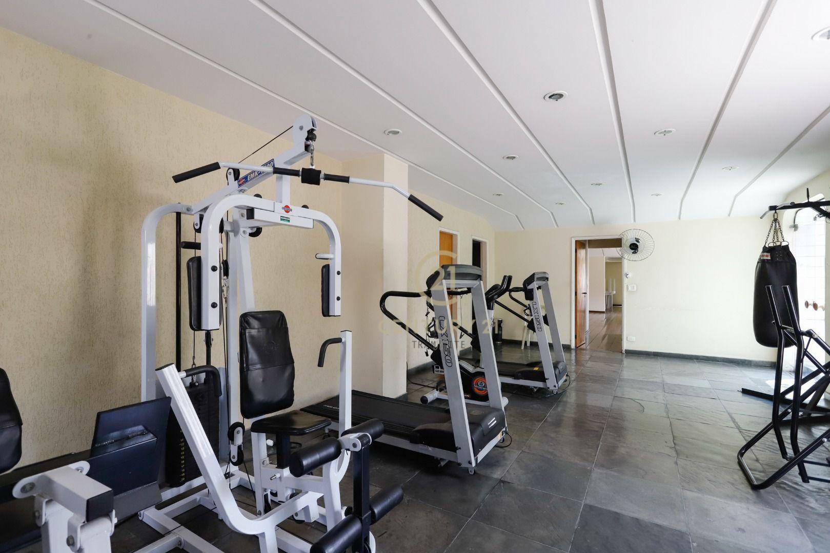 Apartamento para alugar com 4 quartos, 312m² - Foto 41