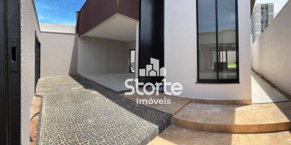 Casa à venda com 3 quartos, 180m² - Foto 14