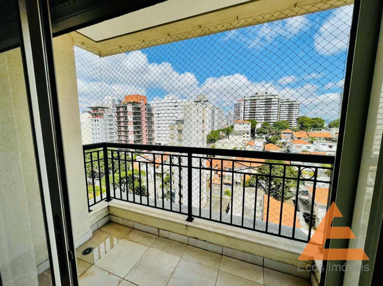 Apartamento à venda com 3 quartos, 215m² - Foto 10