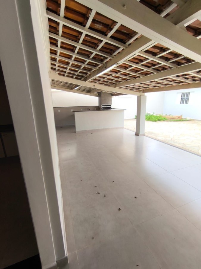 Casa à venda com 4 quartos, 174m² - Foto 25